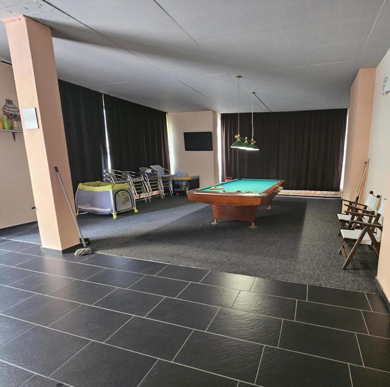 Guest House Petrovi Равда Екстер'єр фото